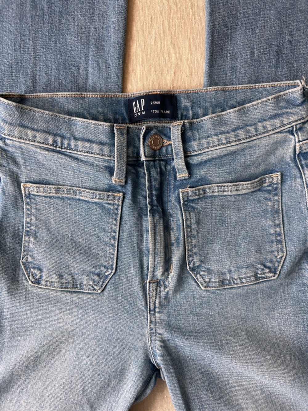 Women’s GAP 70s flare light- medium wash denim jeans, vintage inspired, size 26 - Picture 10 of 10